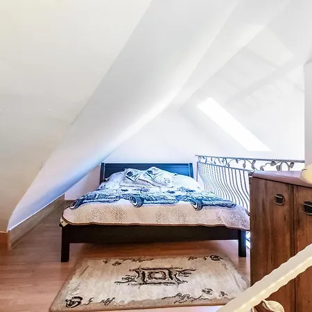 Stunning In Lägenhet