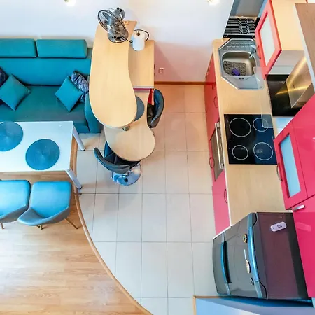2 Bedroom Beautiful In *