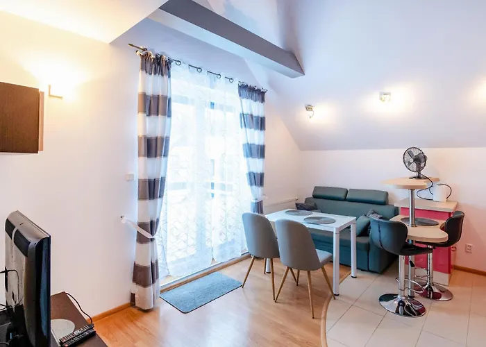 Stunning In Zarnowska